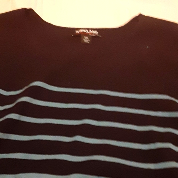XXL Navy blue & light blue striped sweater. Kirkland Signiture Brand. - Picture 2 of 7